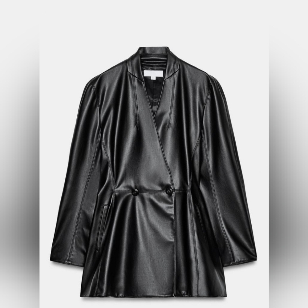 Zara FITTED FAUX LEATHER BLAZER